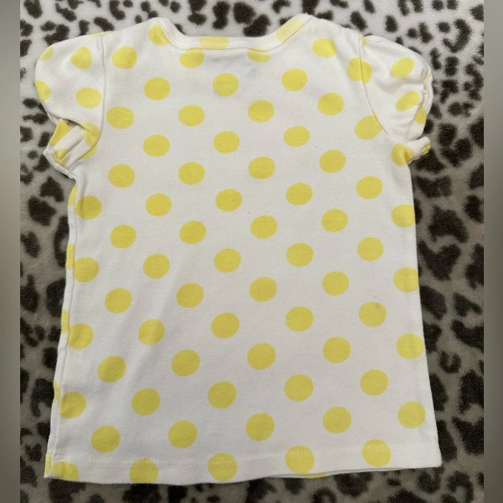 Old Navy Shirt Bundle with FLAWS in Yellow & White Size 18-24 2T 24 months